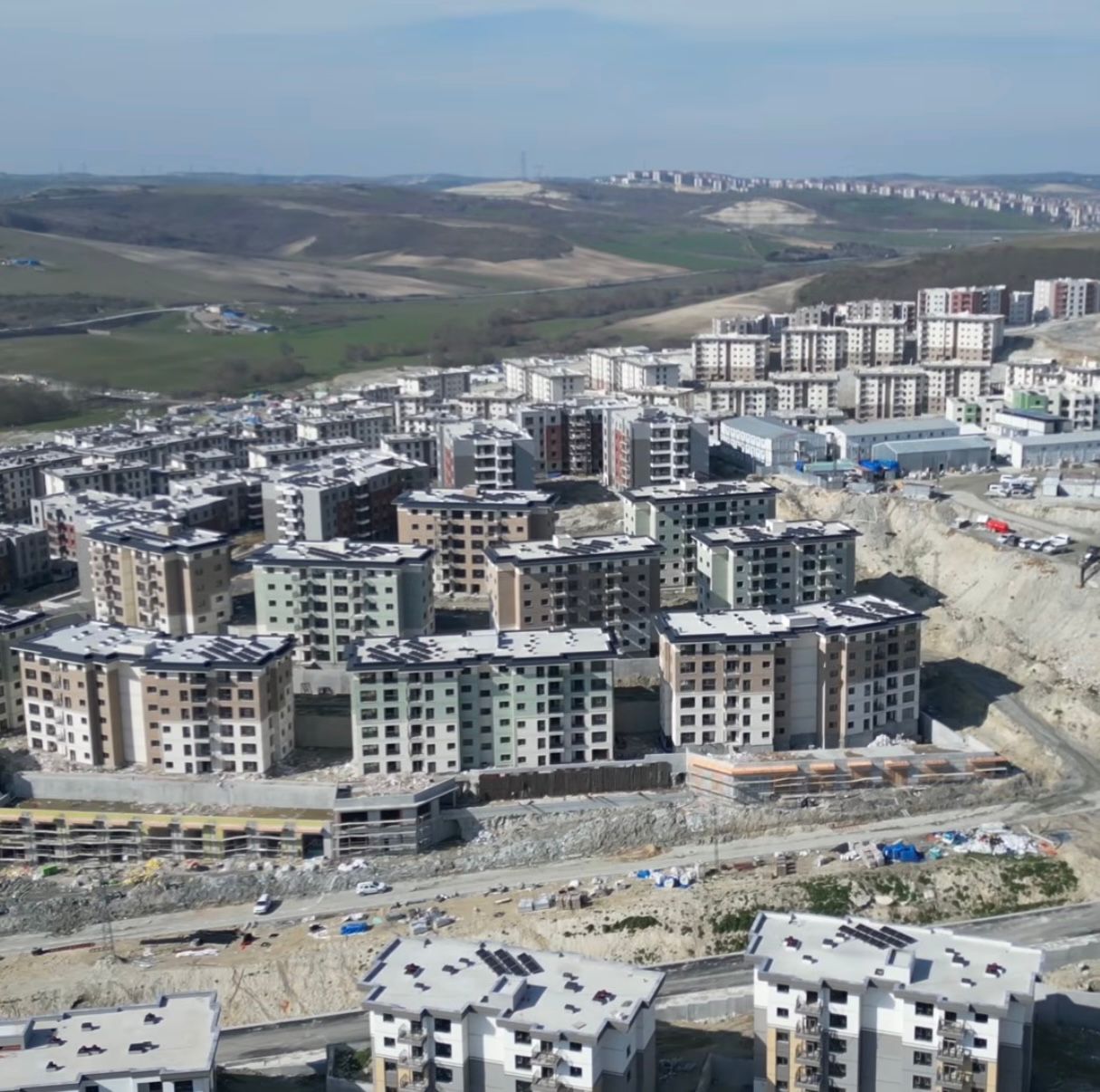 THY ve Emlak Konut Yenişehir Evleri